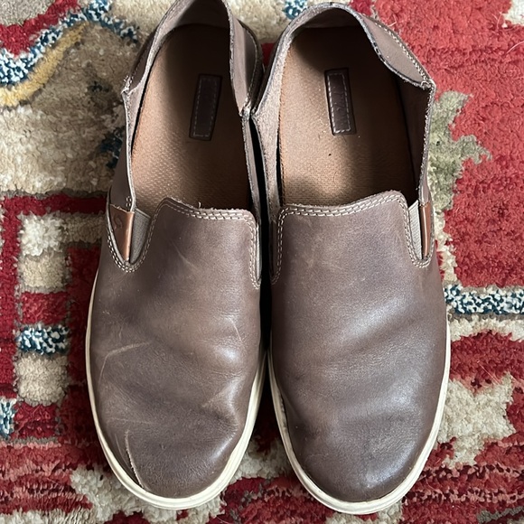 Olukai Pehuea slip ons women’s 7.5 taupe leather - Picture 2 of 6